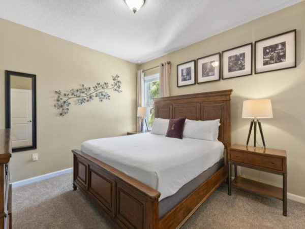 Luxury 8_bedroom Orlando Retreat - Perfect for Family Gatherings